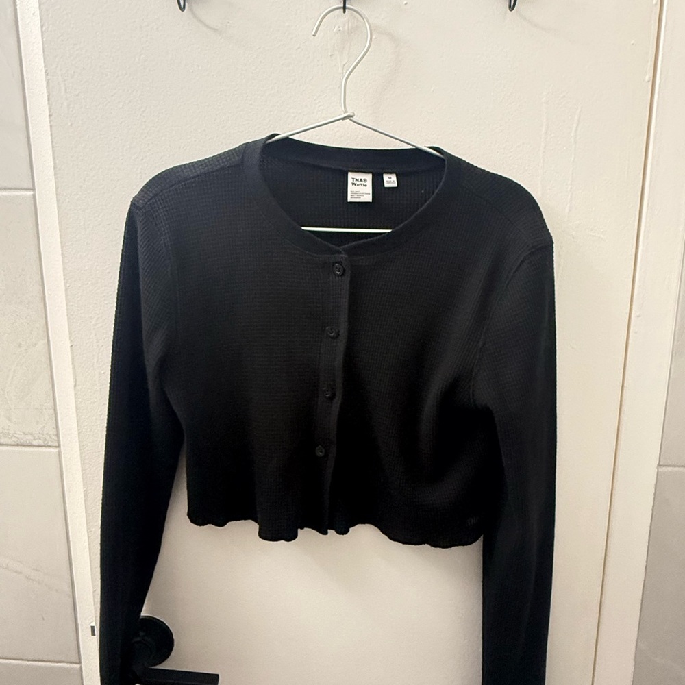 Aritzia TNA Black Button-Down Waffel Long sleeve
